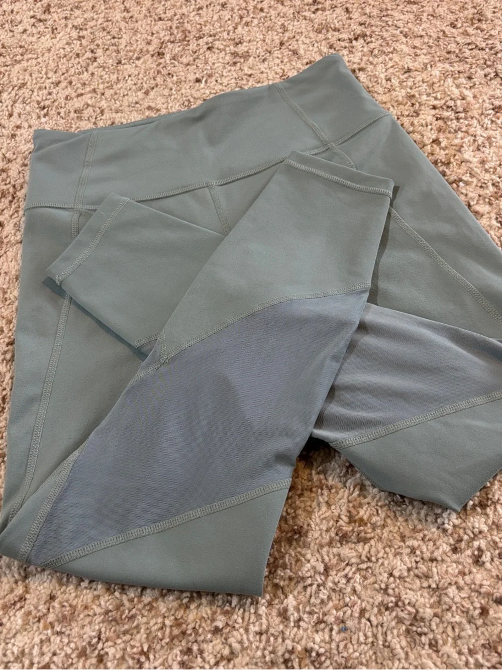Athleta Eclipse 7/8 High Rise Leggings Seafoam Green Mesh Yoga Pilates Size S